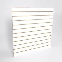 Pannelli dogati mensole pali grucce negozio stand