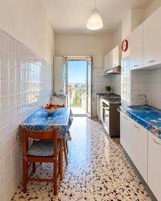 TIBURTINA TRILOCALE ARREDATO Con BALCONE - P.AUTO