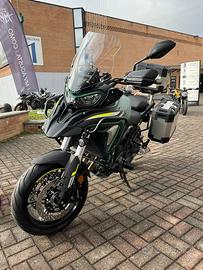 Benelli TRK702 Stradale