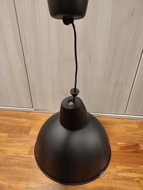 Lampadario con lampadina