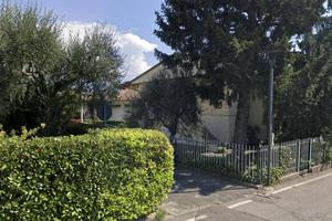 Immobile in asta di 267 m² con 3 locali e box auto