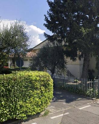 Immobile in asta di 267 m² con 3 locali e box auto