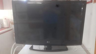 TV LG 37 pollici con telecomando e decoder euro 30
