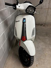Vespa 125 Sprint abs Sport  Con Accessori Completa