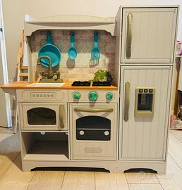 cucina legno per bambini + lotto giochi abbinati