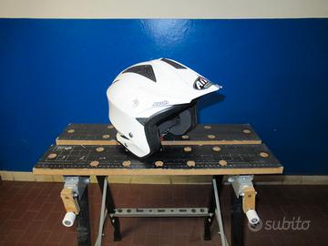 Casco Airoh TRR-S bianco