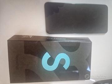 s 22 128 gb