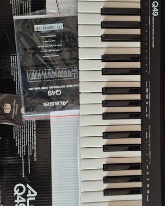 Tastiera musicale USB/MIDI Alesis Q49 
