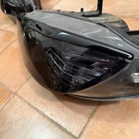 BMW x6 e71 fanali anteriori black look