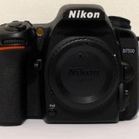 Nikon D7500 solo 1670 scatti