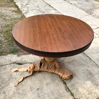 Nuovo tavolo rotondo in legno noce massello