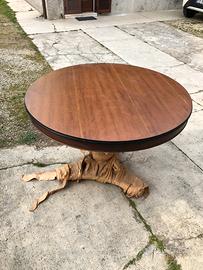 Nuovo tavolo rotondo in legno noce massello