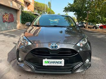Toyota Yaris 1.5 Hybrid 5 porte Business