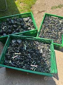 Piedini regolabili per mobili [ 1 € - 4 pezzi ]