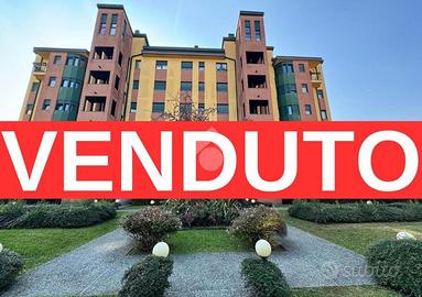 4 LOCALI A MONZA