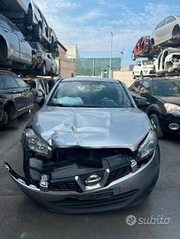 NISSAN QASHQAI 1.5 D - ANNO 2012 - PER RICAMBI