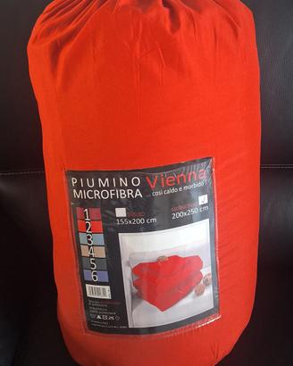 Coperta piumone matrimoniale rosso