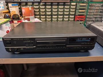 Lettore cd della technics con telecomando