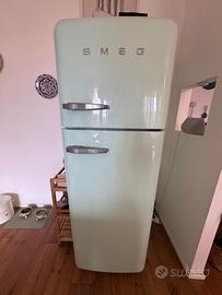 Frigorifero con freezer