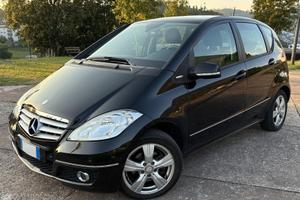 CLASSE A180 AVANTGARDE MERCEDES