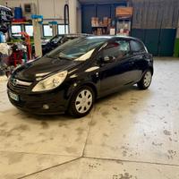 Opel corsa GPL Anno 2010