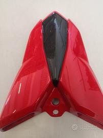 Codone rosso in carbonio Tnt 1130 Benelli