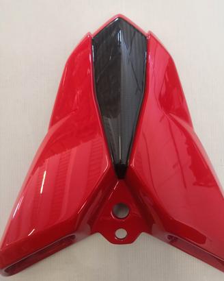 Codone rosso in carbonio Tnt 1130 Benelli