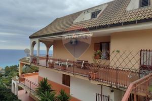 Appartamento - Letojanni