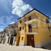 Casa Indipendente Castello del Matese