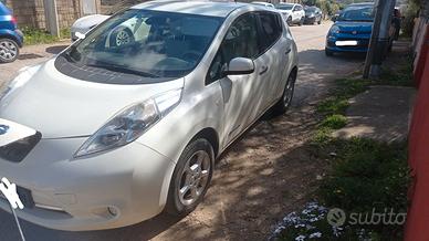 Nissan Leaf Acenta 24 Kwh