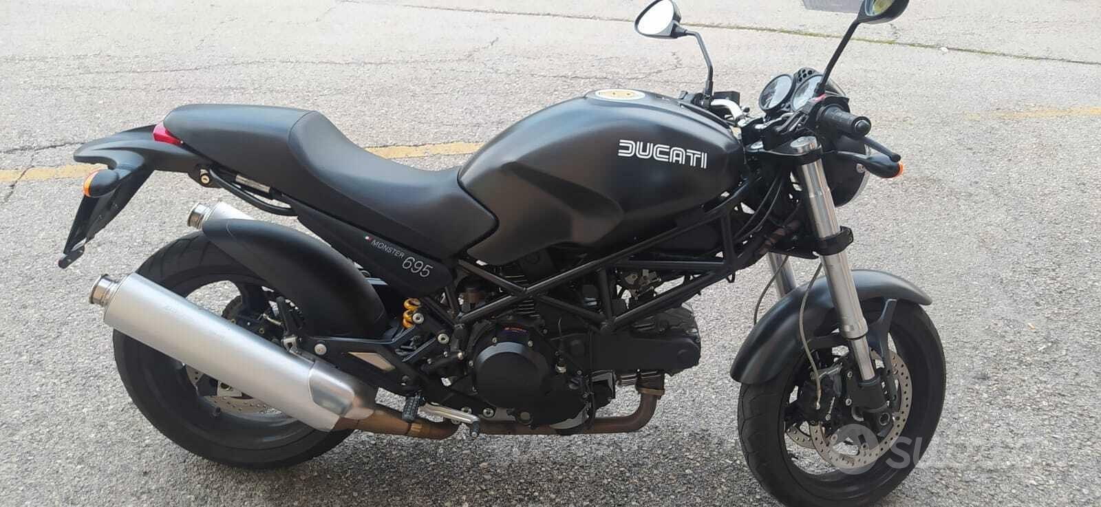 Subito M M S.R.L. Ducati Monster 695 2007 Moto e Scooter In vendita a Campobasso