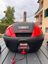 Givi monolock system con supporto