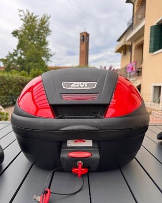 Givi monolock system con supporto