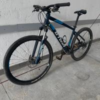 Bicicletta Rockrider 520