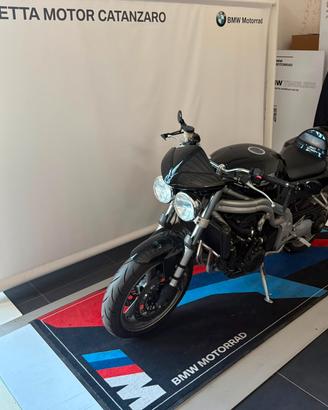 Triumph Speed Triple 1055-2004