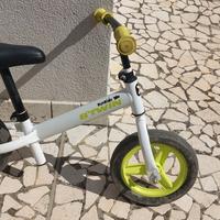 Bici senza pedali b'twin Decathlon 