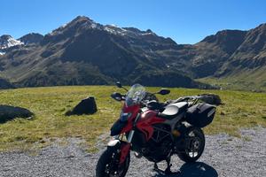Ducati Hypestrada 821