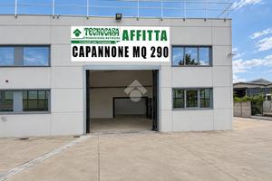 CAPANNONE A CORMANO