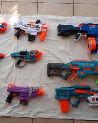 N.9 Pistole NERF.