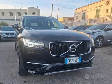 Volvo XC 90 XC90 D5 AWD Geartronic 7 posti Momentu