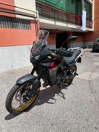 Honda Transalp 750 2025