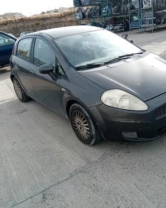 FIAT GRANDE PUNTO 1.4 BENZ TURBO 09 RICAMBI 
