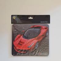 Mouse pad marca Ferrari