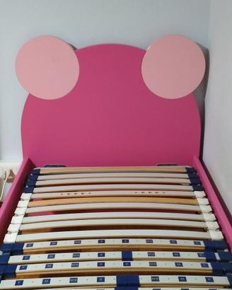 Letto singolo con rete a doghe