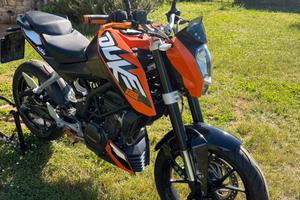 Ktm duke 125