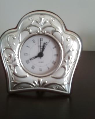 Orologio sveglia da comodino
