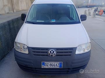 Volkswagen Caddy Maxi 2010