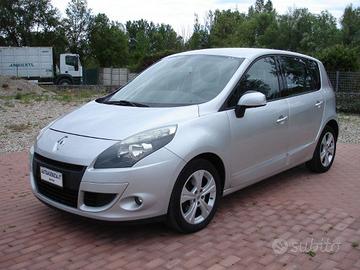 RENAULT Scenic 1.5 dCi 110CV X Mode De Luxe