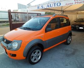 Fiat Panda 1.3 MJT 16V 4x4 Cross gancio traino 06