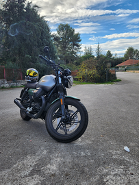 Moto Guzzi v7 centenario